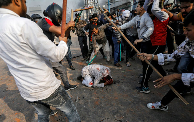 delhi attack on muslim