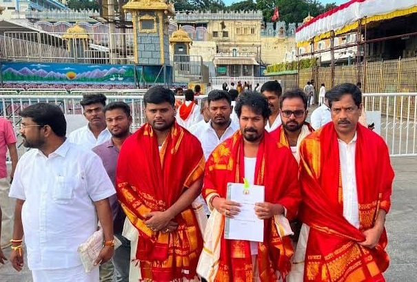 tvk minister in tirumala