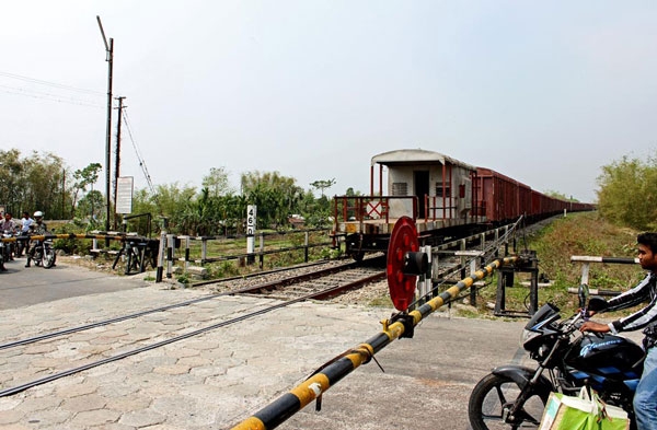 railway crossing