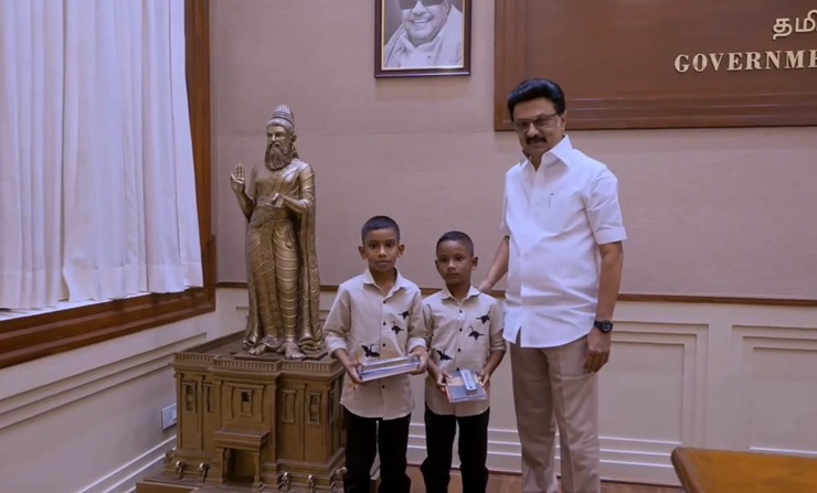mk stalin with instagram boys
