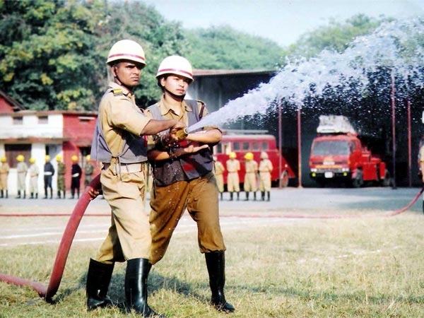 india first woman firefighter2