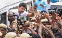 அமைதியான முகமும், அடக்குமுறைக் குணமும்!