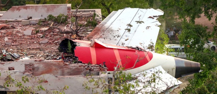 air india plane crash in gujrat
