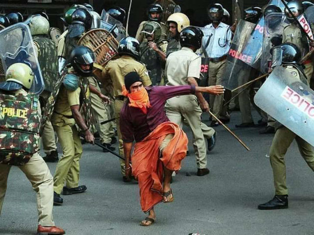 kerala police attack rss
