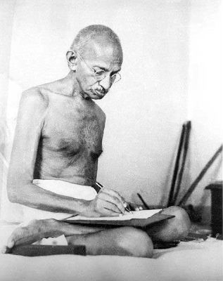 Gandhi 321