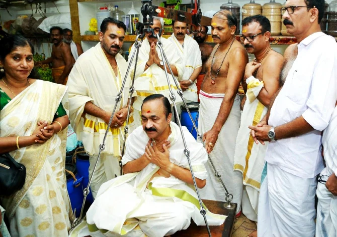 v d satheesan 670
