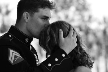 kiss_soldier_379